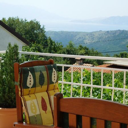 Apartment Varelija Брибир Екстериор снимка