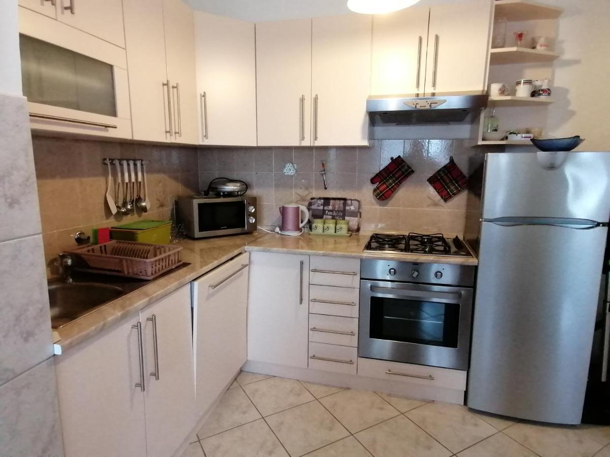 Apartment Varelija Брибир Екстериор снимка