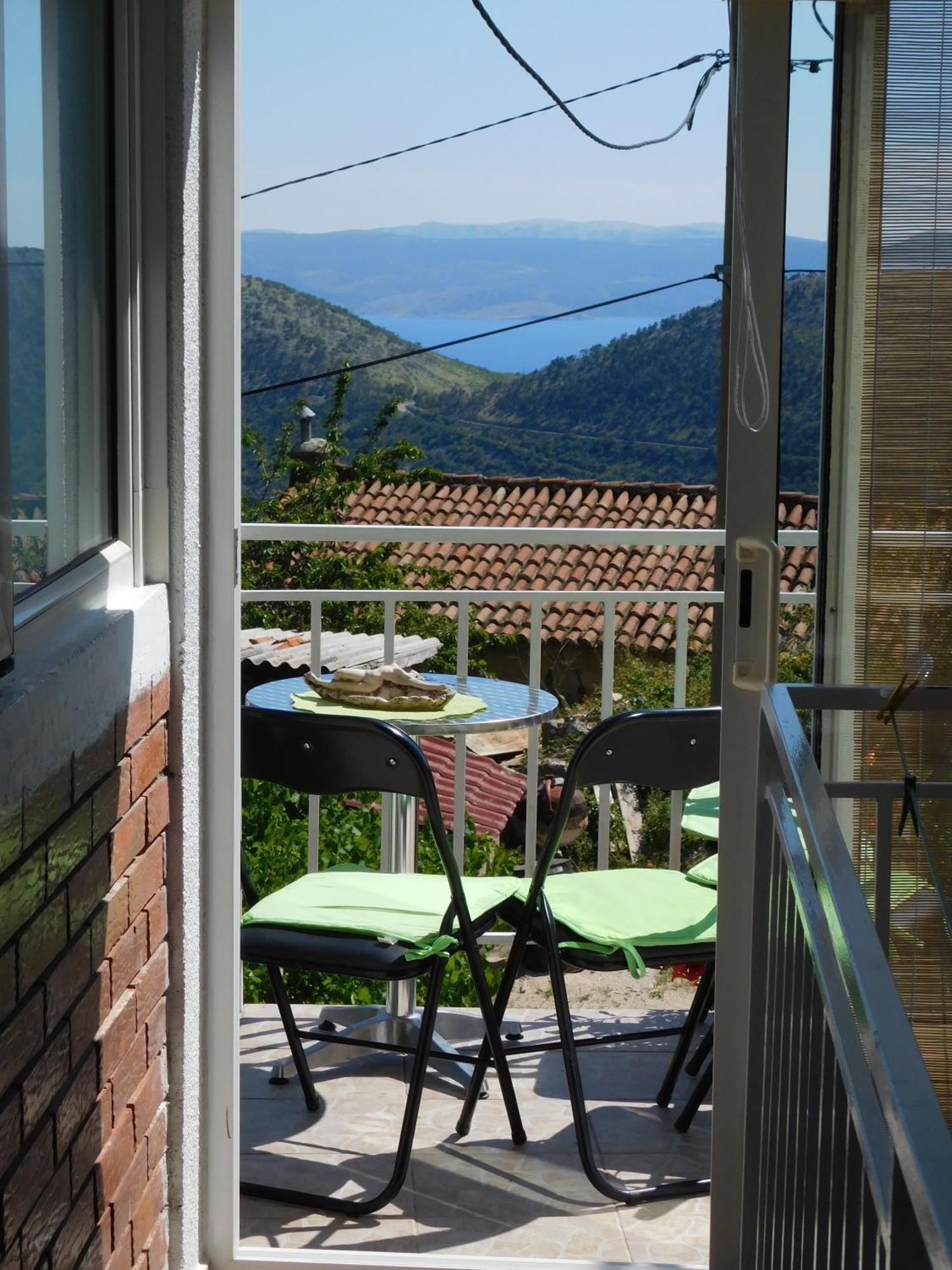 Apartment Varelija Брибир Екстериор снимка