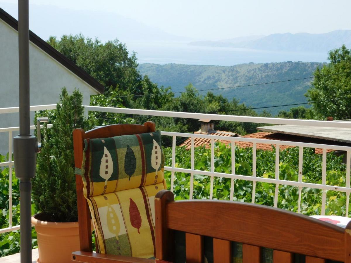 Apartment Varelija Брибир Екстериор снимка